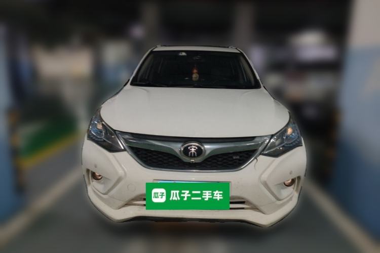 Used BYD Song 2016 GaiShi Edition 1.5TID Automatic Elite Model Front