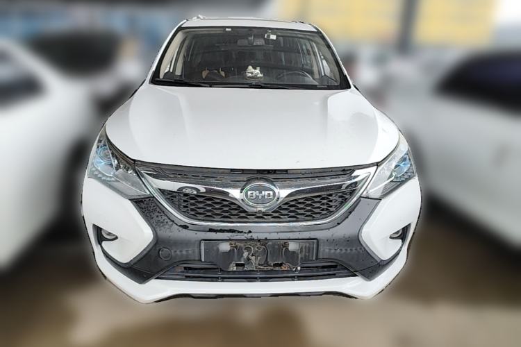 Used BYD Song 2016 1.5TI Manual Luxury Model Front