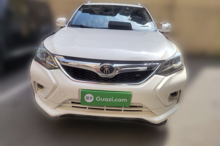 Used BYD Song 2016 GaiShi Edition 1.5TID Automatic Elite Model Front