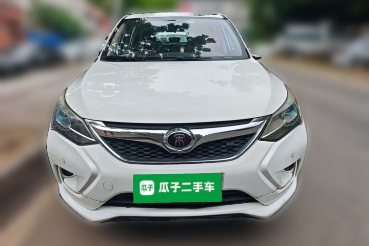 Used BYD Song 2016 GaiShi Edition 1.5TID Automatic Elite Model Front