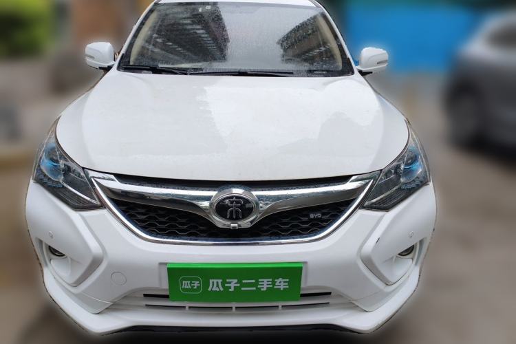 Used BYD Song 2016 GaiShi Edition 1.5TID Automatic Elite Model Front