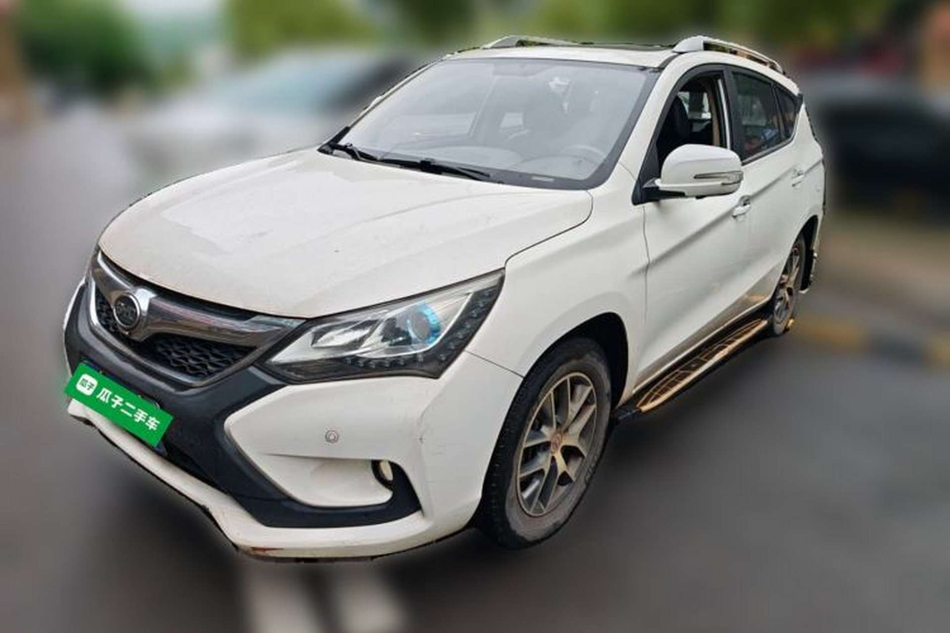 Used BYD Song 2016 2.0TID Automatic Luxury Edition Front Left 45 Deg
