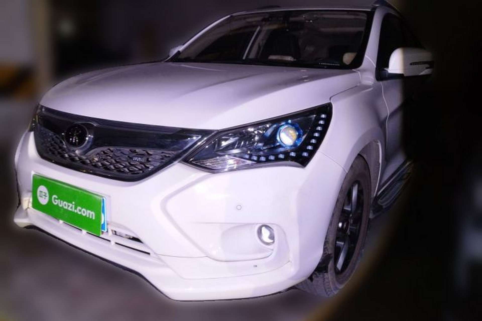 Used BYD Song 2016 Gaishi Edition 1.5TID Automatic Luxury Model Front Left 45 Deg