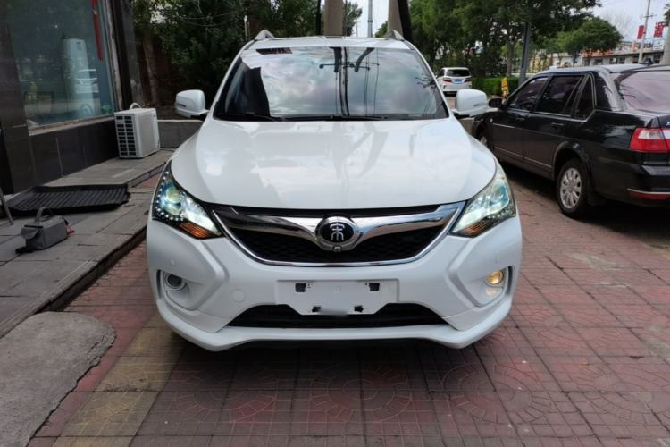 Used BYD Song 2016 GaiShi Edition 1.5TID Automatic Elite Model Front
