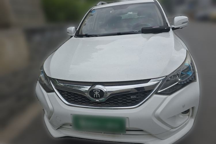 Used BYD Song 2016 GaiShi Edition 1.5TID Automatic Elite Model Front