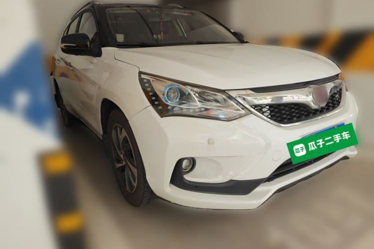 Used BYD Song 2016 2.0TID Automatic Flagship Edition Front Right 45 Deg