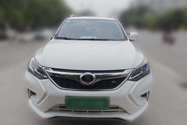 Used BYD Song 2016 GaiShi Edition 1.5TI Manual Elite Model Front