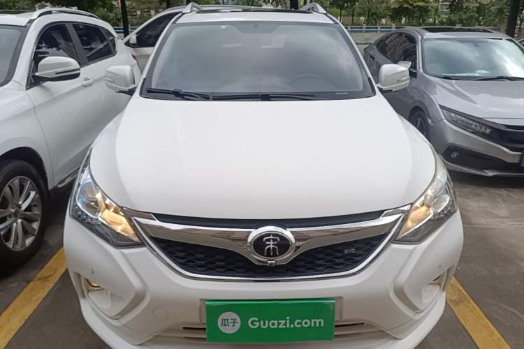 Used BYD Song 2016 GaiShi Edition 1.5TID Automatic Elite Model Front