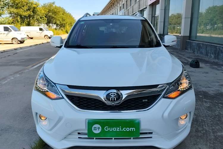 Used BYD Song 2016 GaiShi Edition 1.5TI Manual Elite Model Front