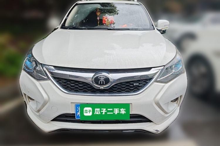 Used BYD Song 2016 GaiShi Edition 1.5TI Manual Elite Model Front
