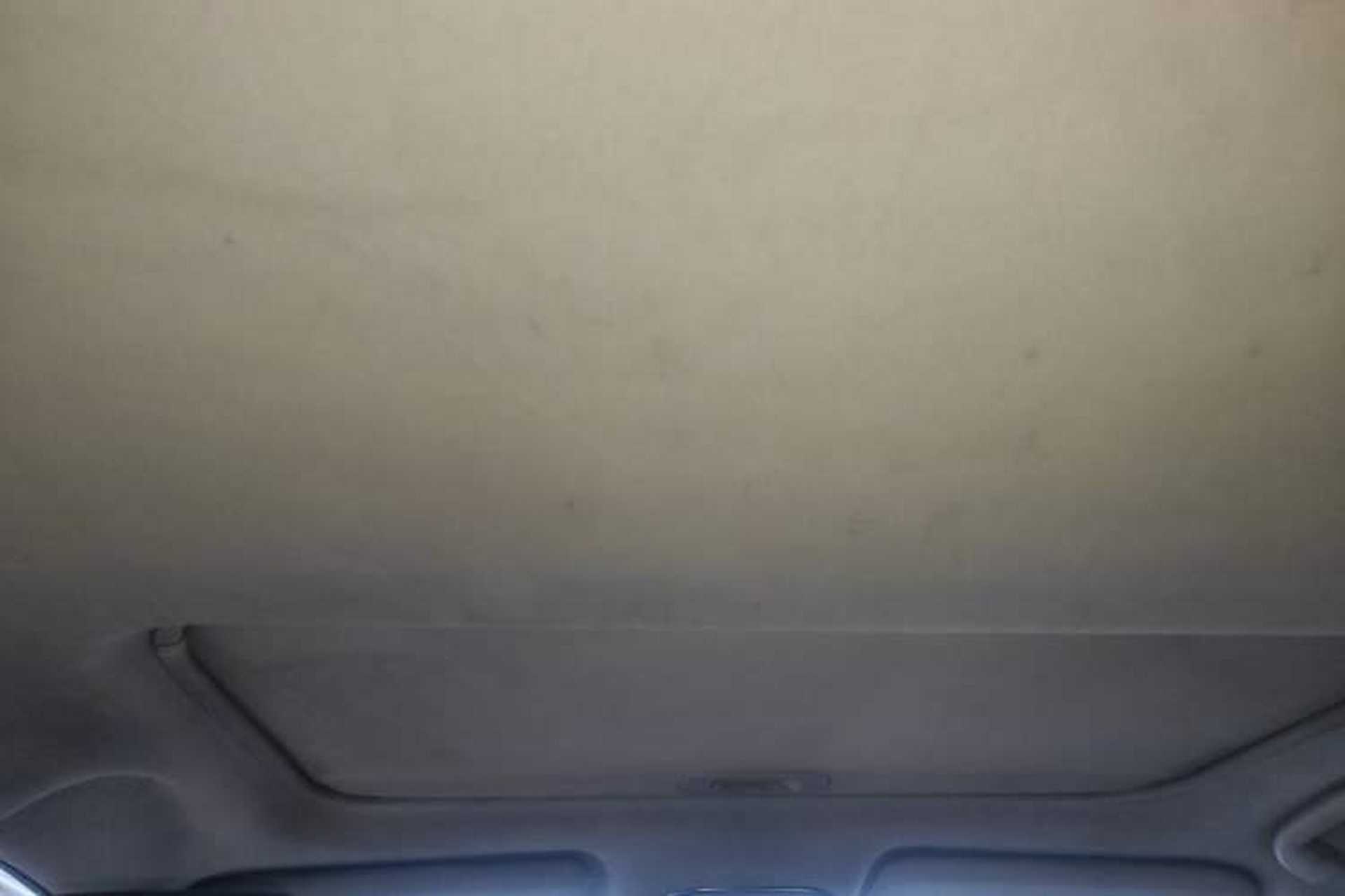 Used BYD Song 2016 GaiShi Edition 1.5TI Manual Elite Model Headliner
