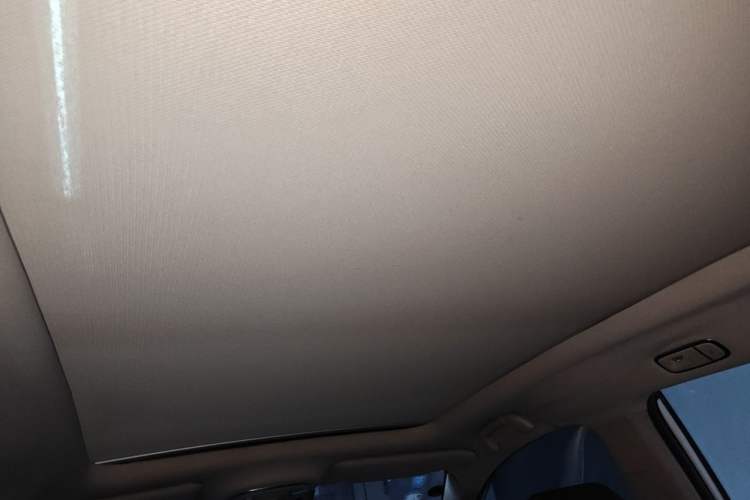 Used BYD Song 2016 2.0TID Automatic Prestige Edition Headliner
