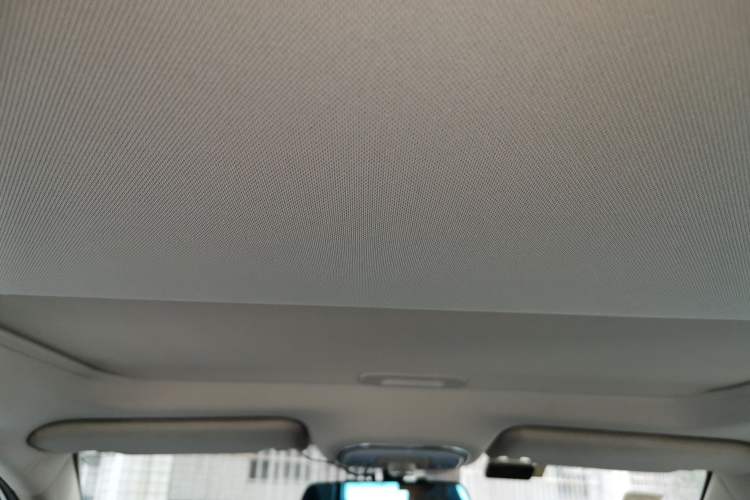 Used BYD Song 2016 GaiShi Edition 1.5TID Automatic Elite Model Headliner