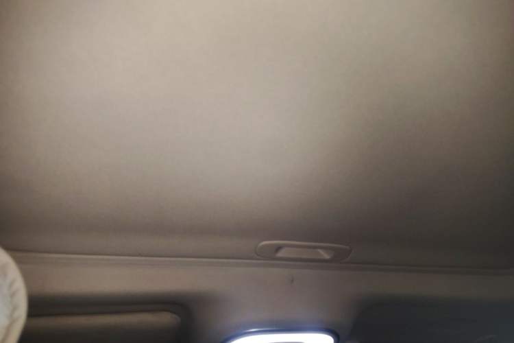 Used BYD Song 2016 GaiShi Edition 1.5TID Automatic Elite Model Headliner