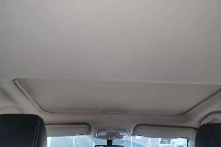 Used BYD Song 2016 GaiShi Edition 1.5TID Automatic Elite Model Headliner