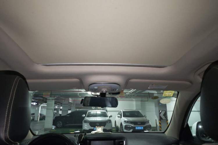 Used BYD Song 2016 Gaishi Edition 1.5TID Automatic Luxury Model Headliner