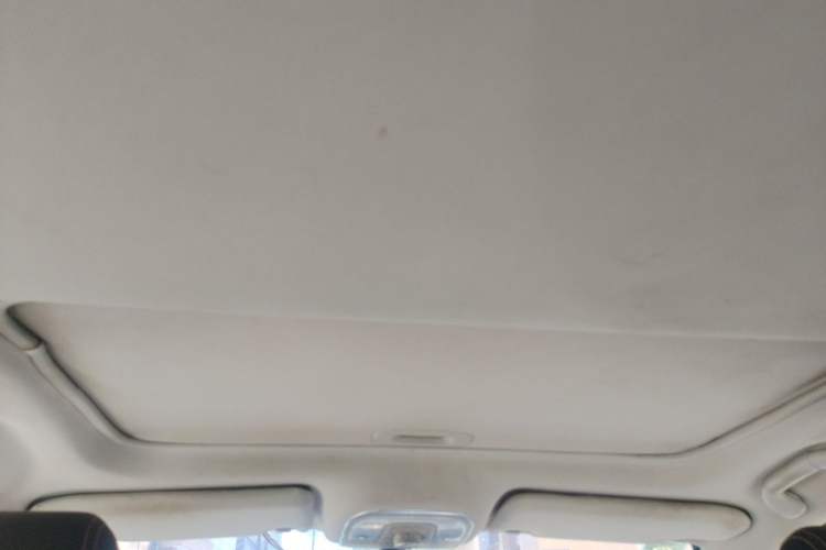 Used BYD Song 2016 1.5TI Manual Luxury Model Headliner