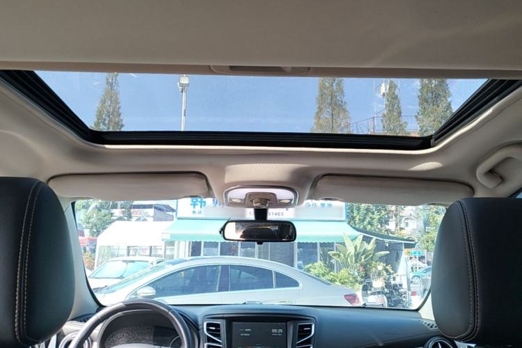 Used BYD Song 2016 GaiShi Edition 1.5TID Automatic Elite Model Headliner