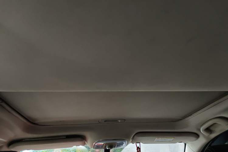 Used BYD Song 2016 GaiShi Edition 1.5TI Manual Elite Model Headliner