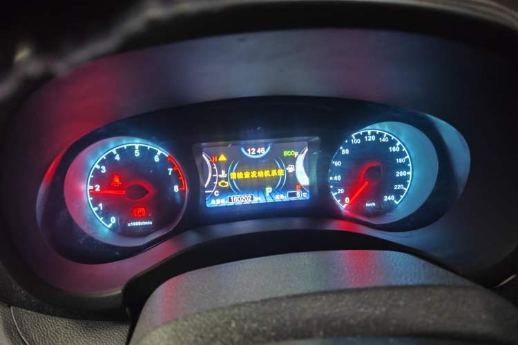 Used BYD Song 2016 GaiShi Edition 1.5TID Automatic Elite Model Instrument Cluster