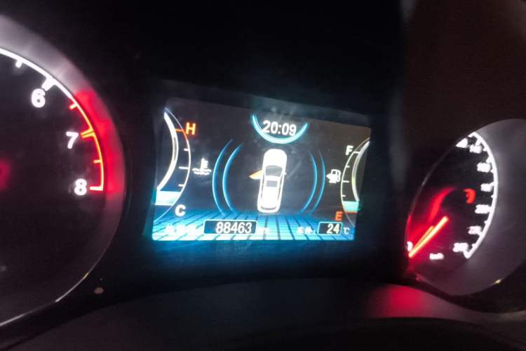 Used BYD Song 2016 1.5TI Manual Luxury Model Instrument Cluster
