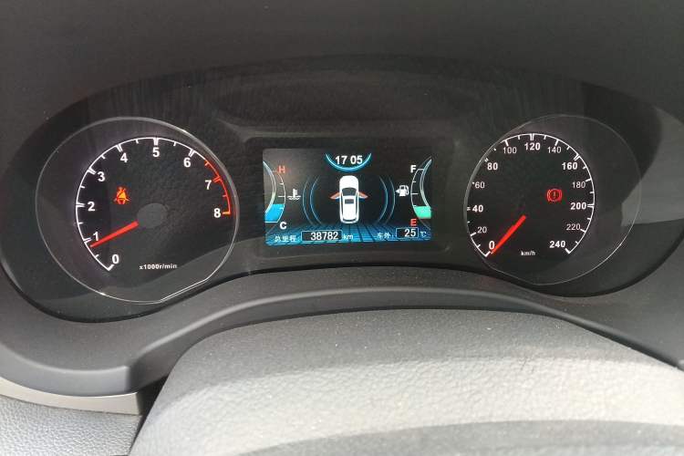 Used BYD Song 2016 GaiShi Edition 1.5TI Manual Elite Model Instrument Cluster