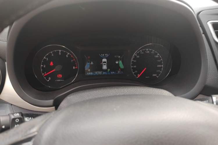 Used BYD Song 2016 GaiShi Edition 1.5TID Automatic Elite Model Instrument Cluster