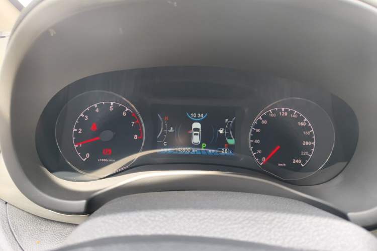 Used BYD Song 2016 Gaishi Edition 1.5TID Automatic Luxury Model Instrument Cluster