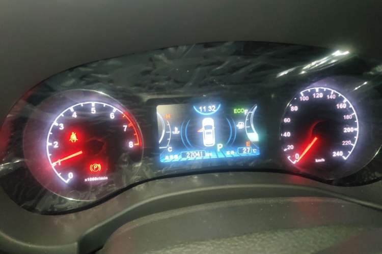 Used BYD Song 2016 Gaishi Edition 1.5TID Automatic Luxury Model Instrument Cluster