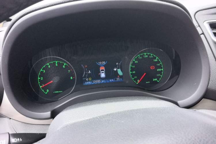 Used BYD Song 2016 Gaishi Edition 1.5TI Manual Haoya Model Instrument Cluster