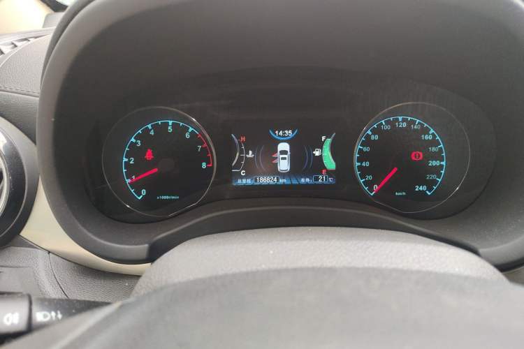 Used BYD Song 2016 Gaishi Edition 1.5TI Manual Haoya Model Instrument Cluster