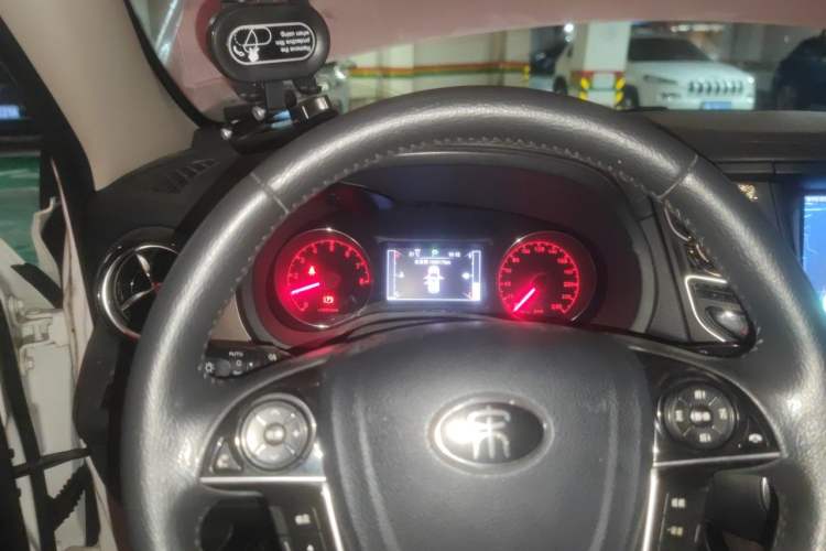 Used BYD Song 2016 GaiShi Edition 1.5TID Automatic Elite Model Instrument Cluster
