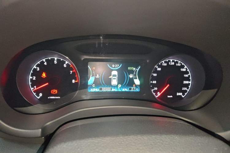 Used BYD Song 2016 GaiShi Edition 1.5TID Automatic Elite Model Instrument Cluster