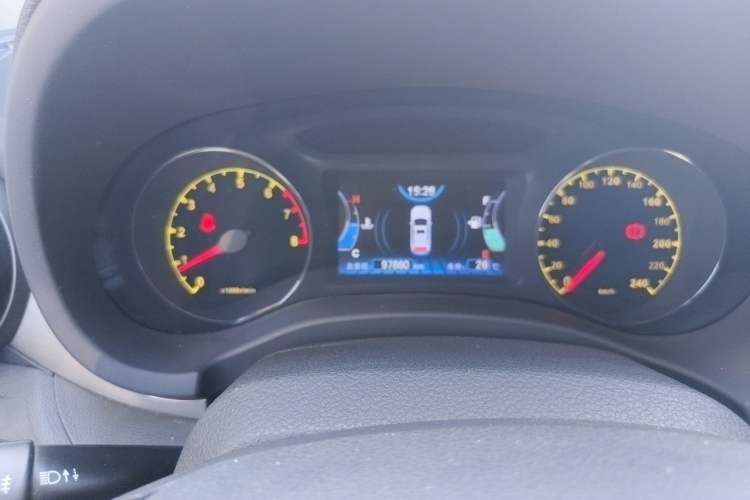 Used BYD Song 2016 GaiShi Edition 1.5TI Manual Elite Model Instrument Cluster