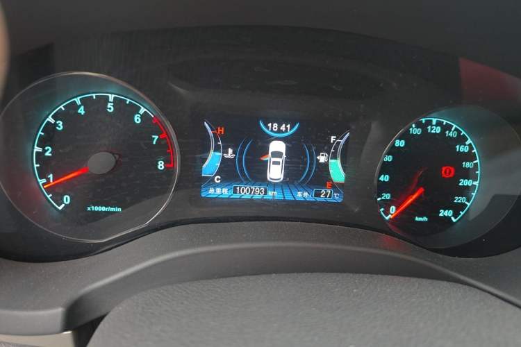 Used BYD Song 2016 GaiShi Edition 1.5TI Manual Elite Model Instrument Cluster