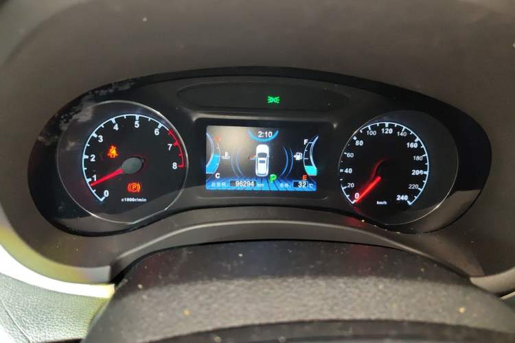 Used BYD Song 2016 2.0TID Automatic Luxury Edition Instrument Cluster