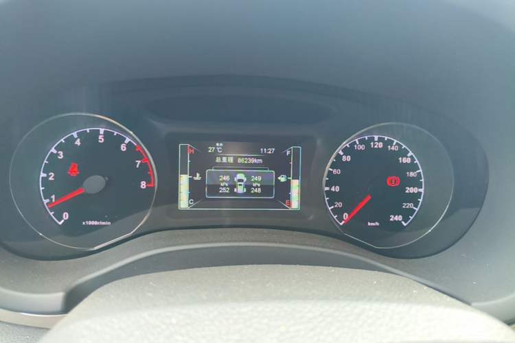 Used BYD Song 2016 Gaishi Edition 1.5TI Manual Haoya Model Instrument Cluster