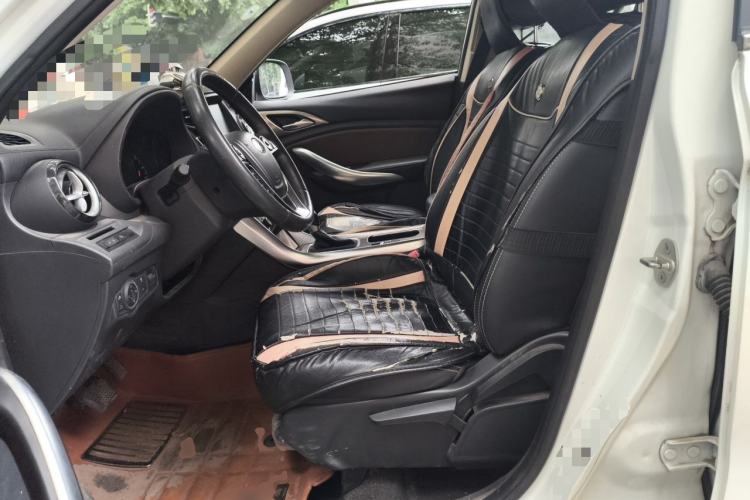 Used BYD Song 2016 GaiShi Edition 1.5TID Automatic Elite Model Left Front Seat
