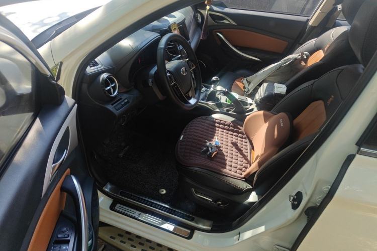 Used BYD Song 2016 1.5TI Manual Luxury Model Left Front Seat