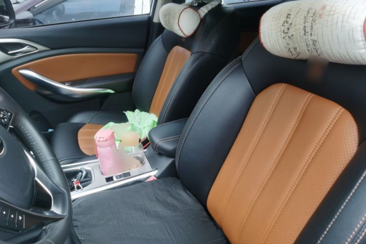 Used BYD Song 2016 2.0TID Automatic Luxury Edition Left Front Seat