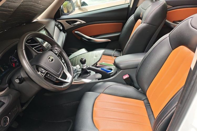 Used BYD Song 2016 1.5TI Manual Luxury Model Left Front Seat