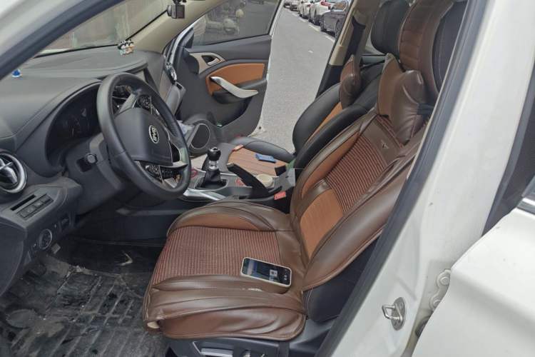 Used BYD Song 2016 1.5TI Manual Luxury Model Left Front Seat