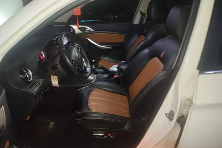 Used BYD Song 2016 1.5TI Manual Luxury Model Left Front Seat