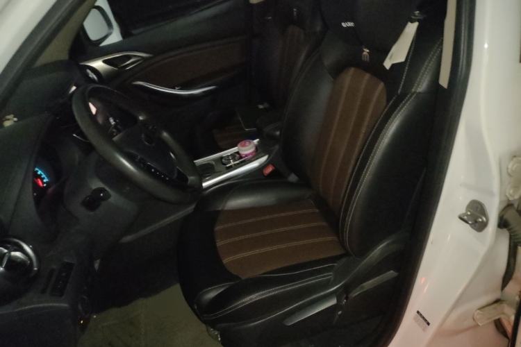 Used BYD Song 2016 GaiShi Edition 1.5TID Automatic Elite Model Left Front Seat