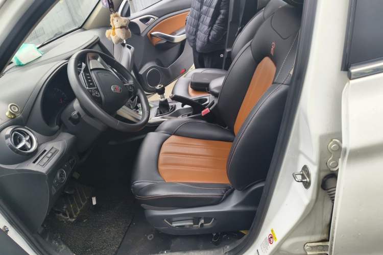Used BYD Song 2016 1.5TI Manual Luxury Model Left Front Seat