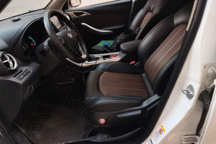 Used BYD Song 2016 Gaishi Edition 1.5TID Automatic Luxury Model Left Front Seat