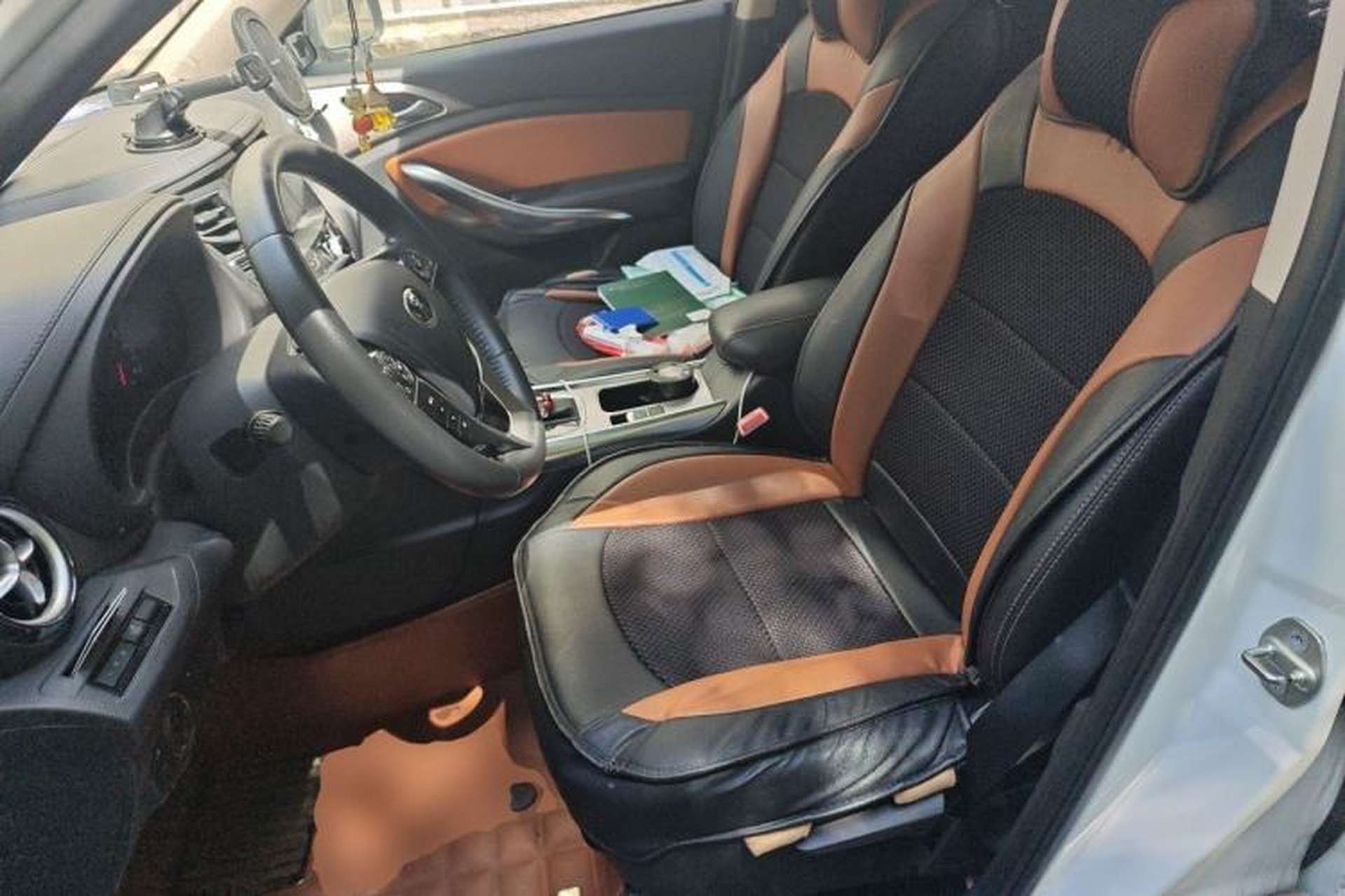 Used BYD Song 2016 GaiShi Edition 1.5TID Automatic Elite Model Left Front Seat