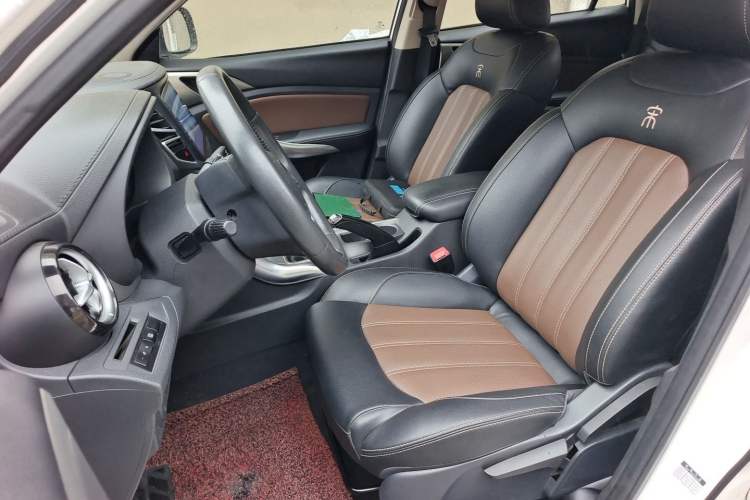 Used BYD Song 2016 GaiShi Edition 1.5TI Manual Elite Model Left Front Seat