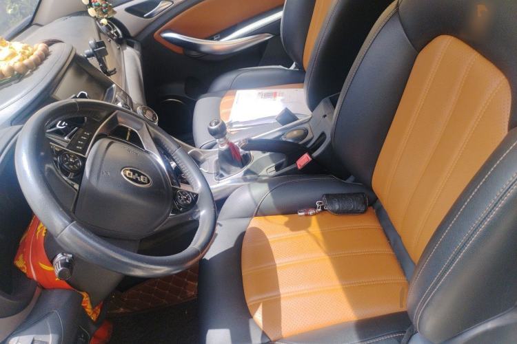 Used BYD Song 2016 1.5TI Manual Luxury Model Left Front Seat