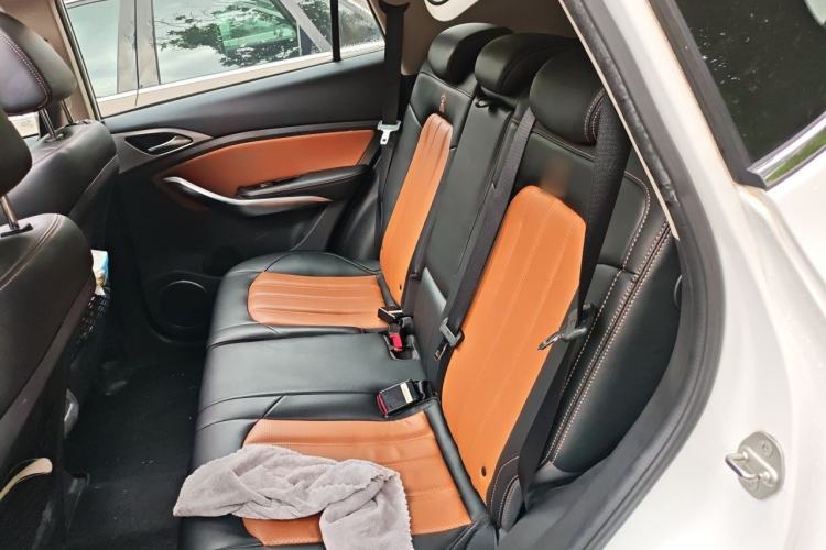 Used BYD Song 2016 1.5TI Manual Luxury Model Left Rear Seat